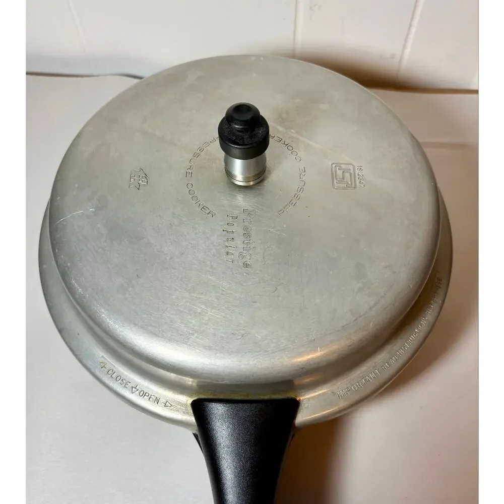 1993 Vintage Prestige Senior 6 Qt Pressure Cooker Pan Aluminum IS2347 w/ Jiggler